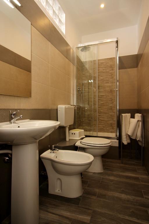 Mi.Ro Rooms Řím Exteriér fotografie